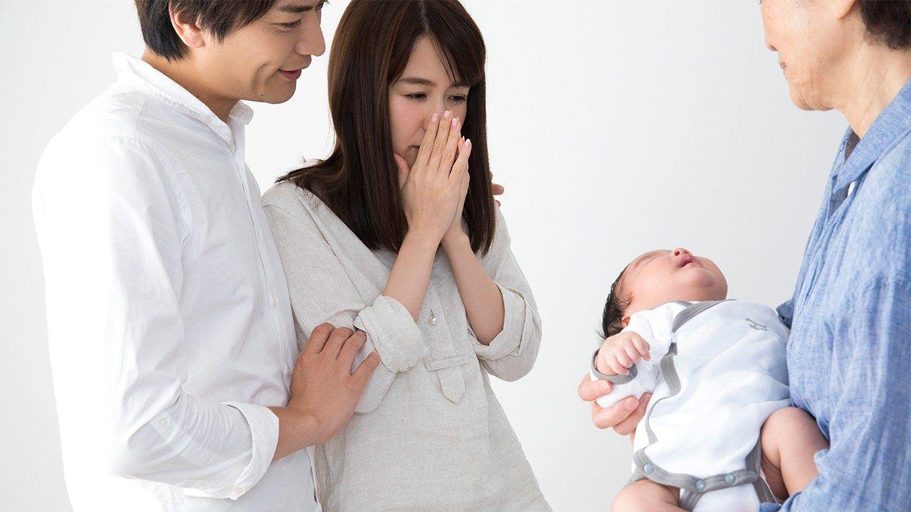 Les deux parents travaillent-ils au Japon ?