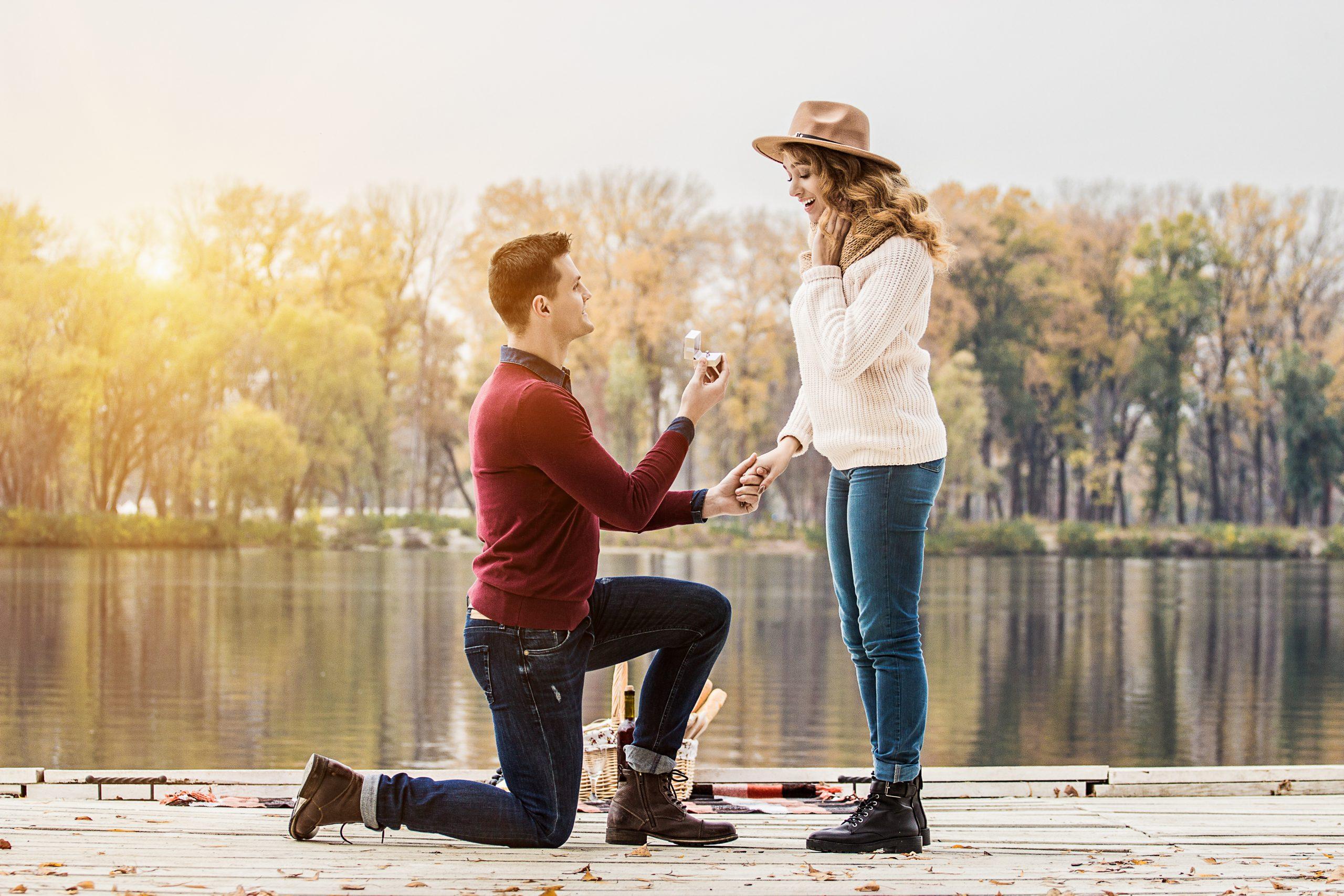 Comment les hommes japonais font-ils leur demande en mariage ?