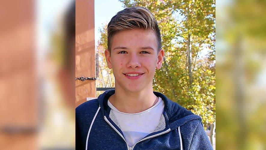 Au Japon, est-ce qu’un enfant de 15 ans est considéré comme mineur ?