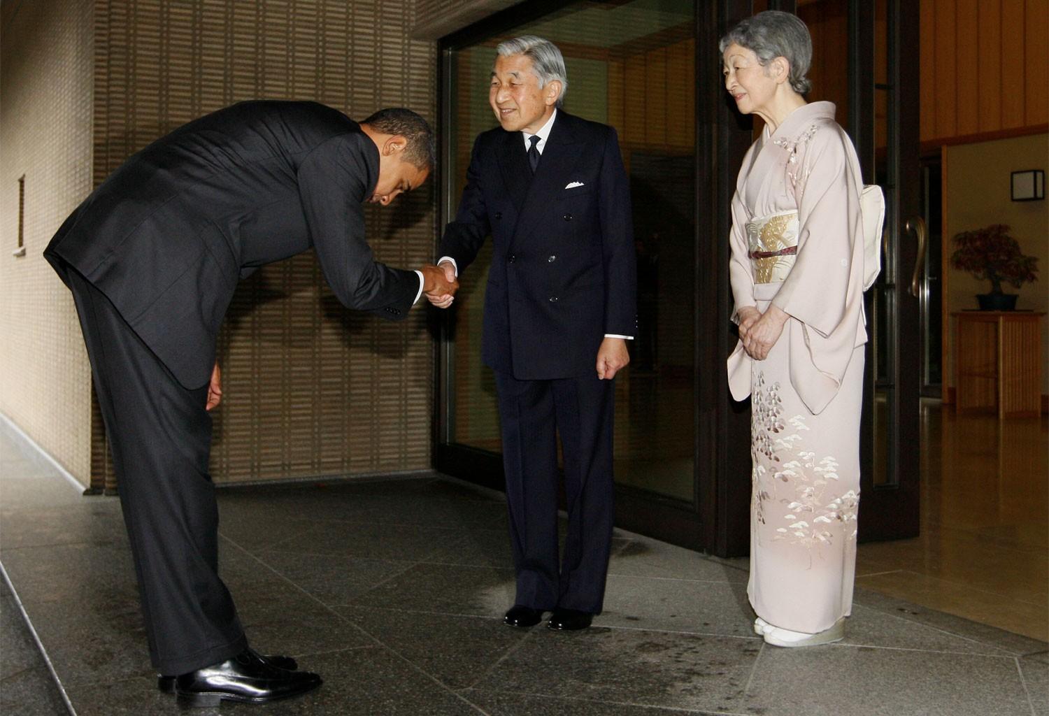 Comment saluer une femme au Japon ?