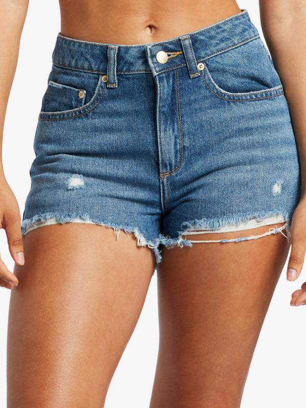 Puis-je porter des shorts au Japon ?