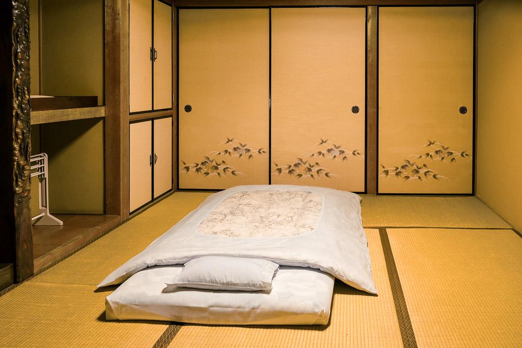 Est-il courant d’avoir un lit au Japon ?